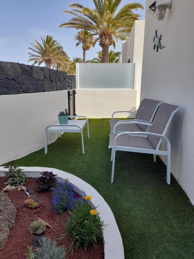 Bungalow Paseo Del Mar- Playa Roca Residence Sea Front Access - Free Ac - Wifi Costa Teguise Exterior photo